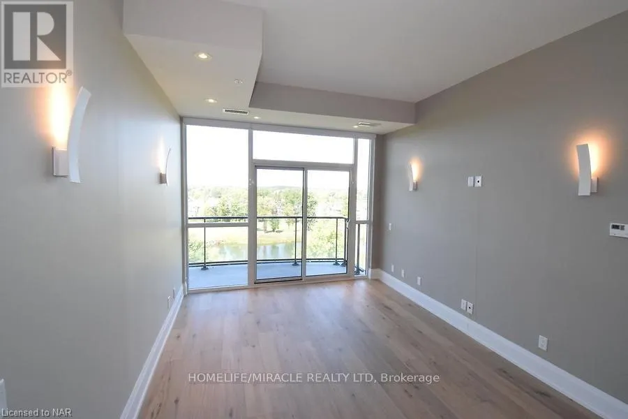 812 - 7711 GREEN VISTA GATE