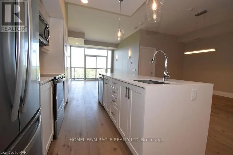 812 - 7711 GREEN VISTA GATE