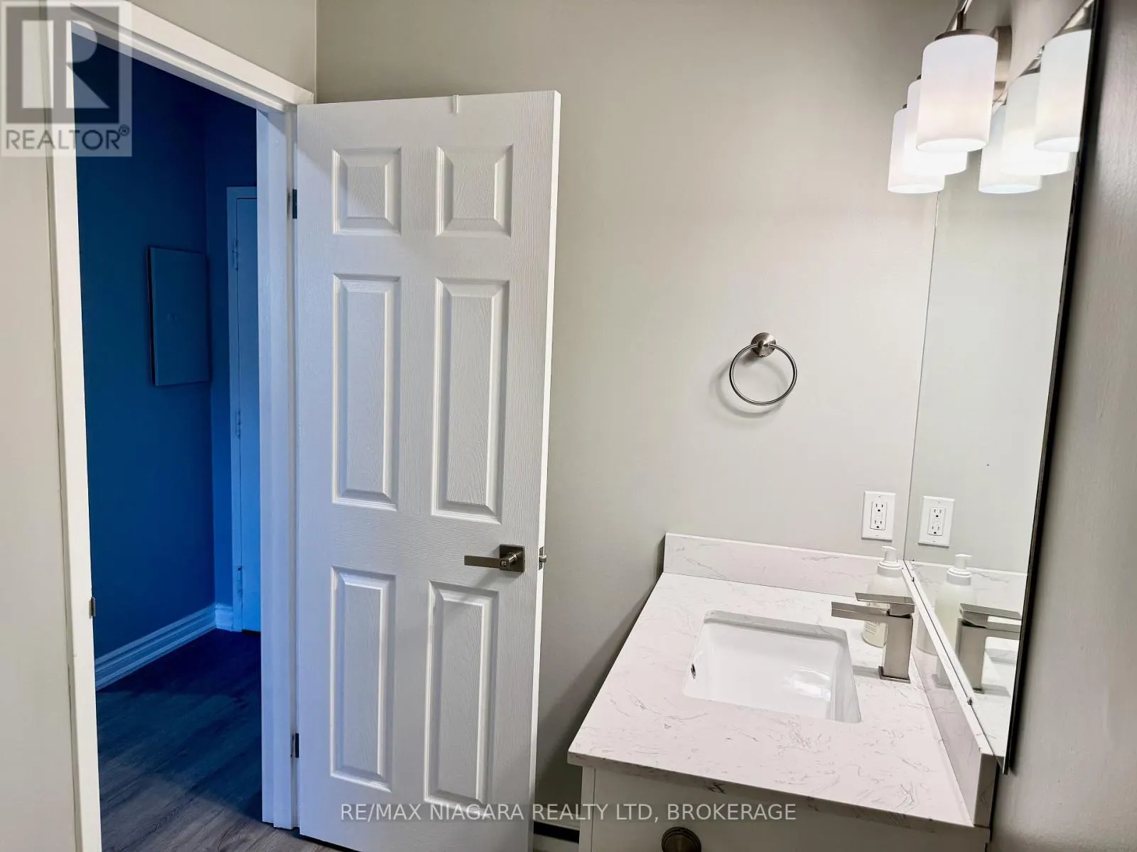 203 - 6837 THOROLD STONE ROAD #203
