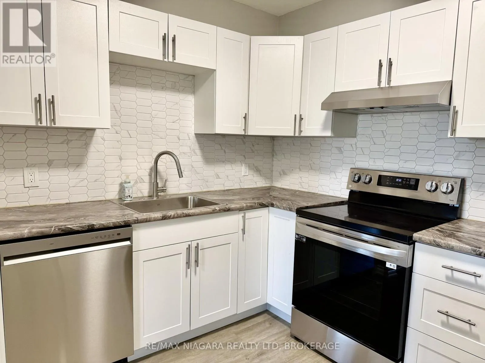 202 - 6837 THOROLD STONE ROAD #202