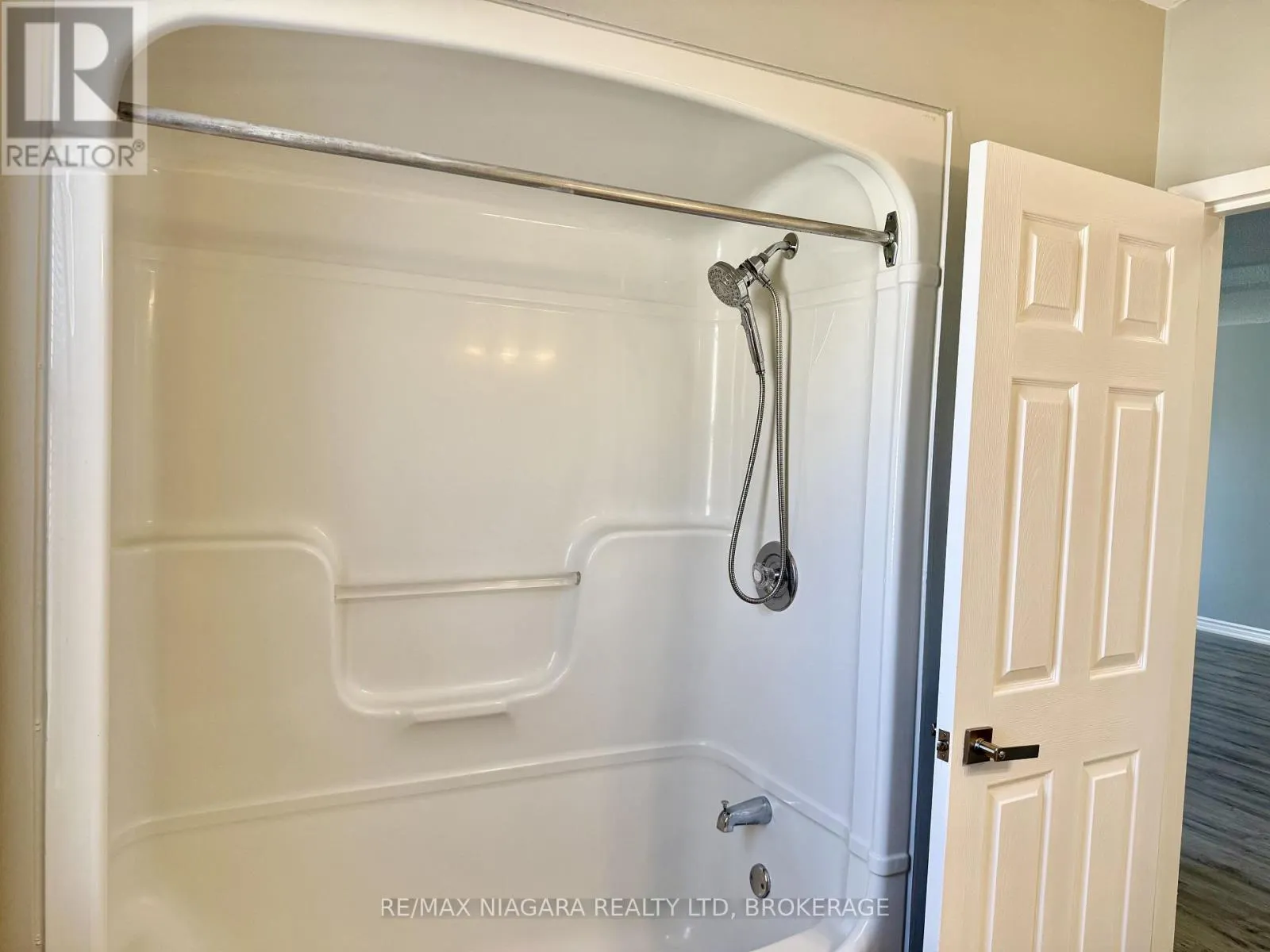 202 - 6837 THOROLD STONE ROAD #202