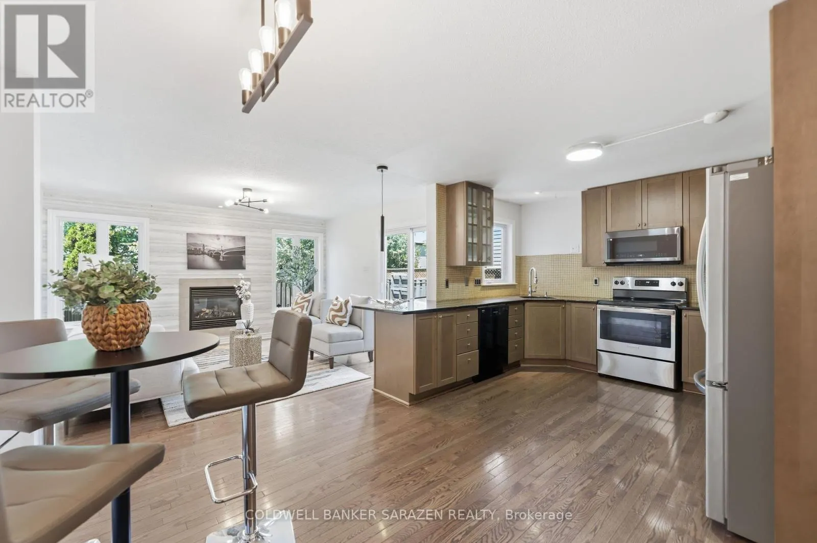 342 RIVERSEDGE CRESCENT