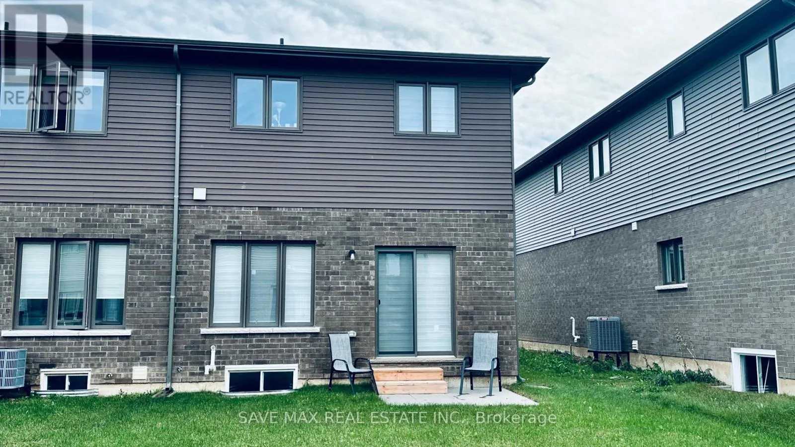 89 ACACIA ROAD