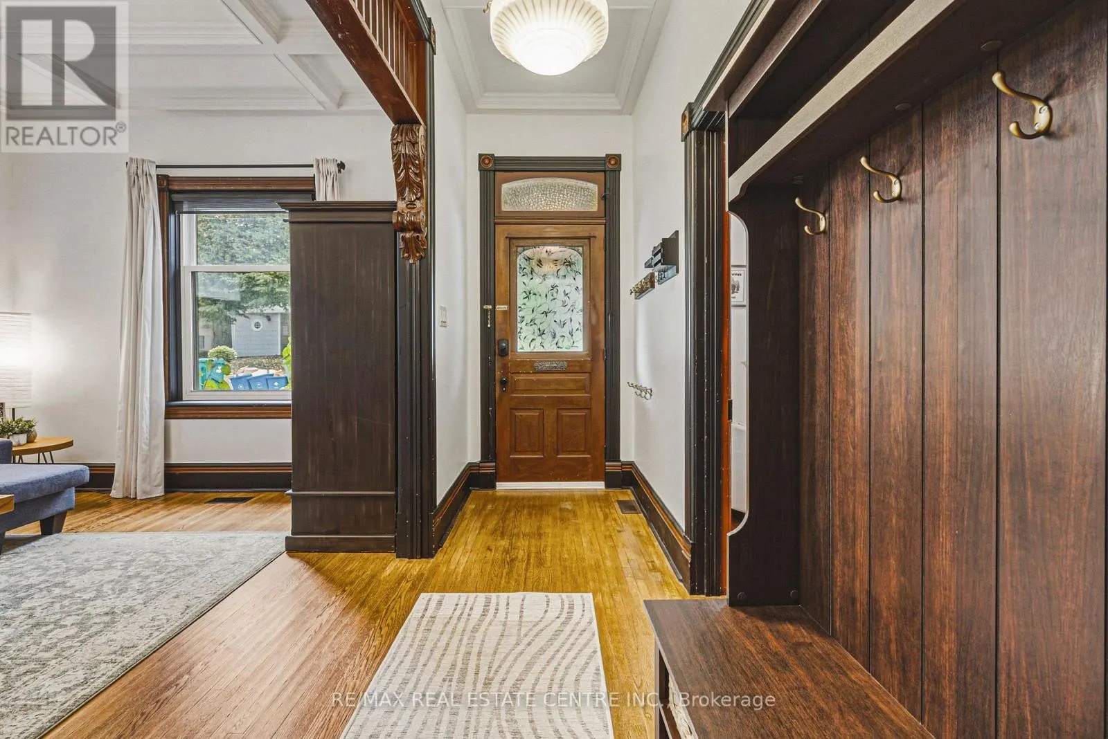 103 COURTNEY STREET