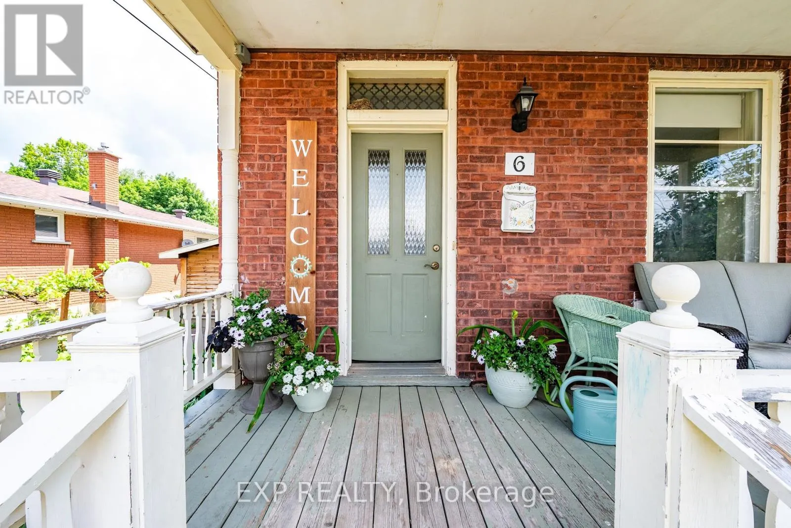 6 CRAWFORD STREET