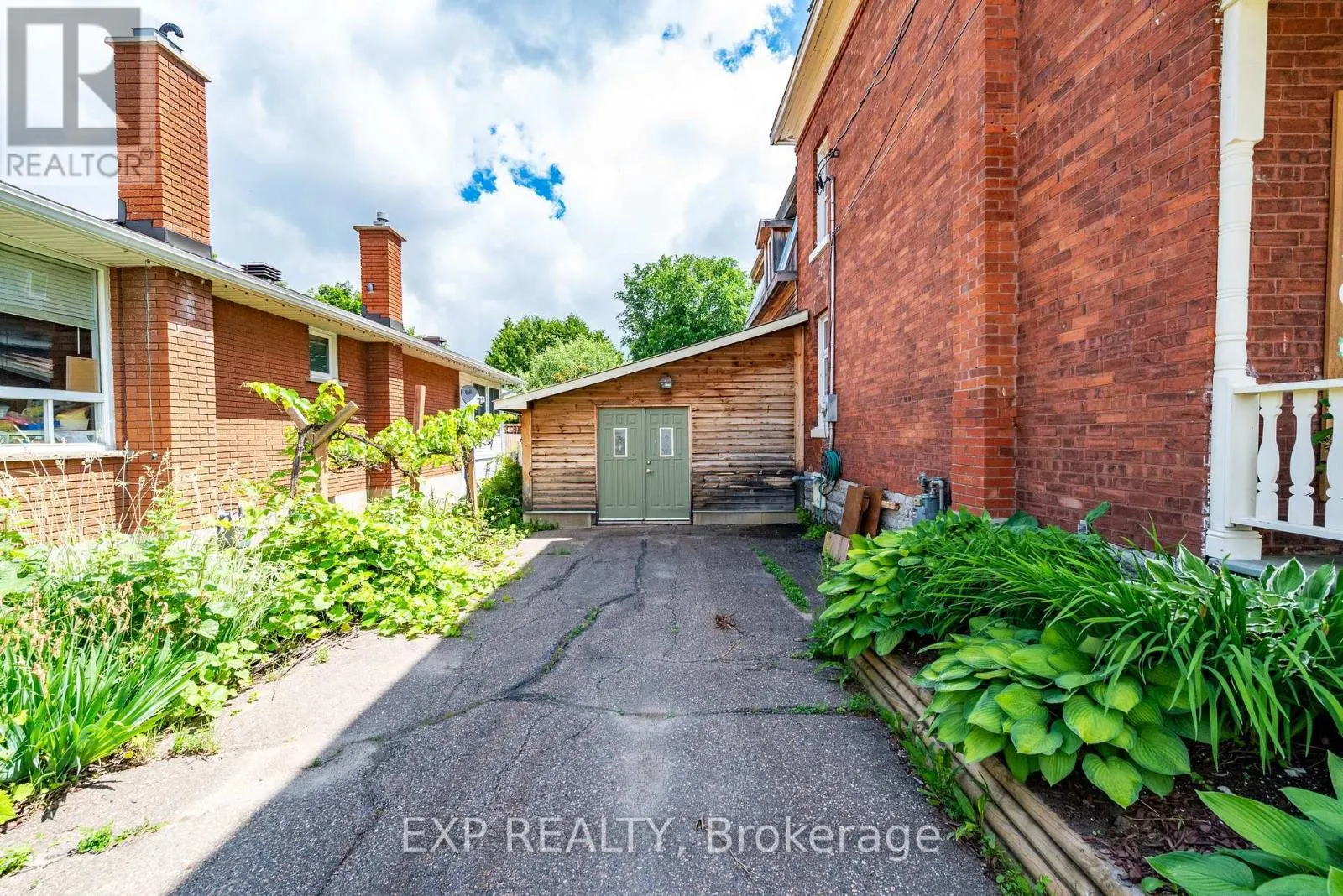 6 CRAWFORD STREET