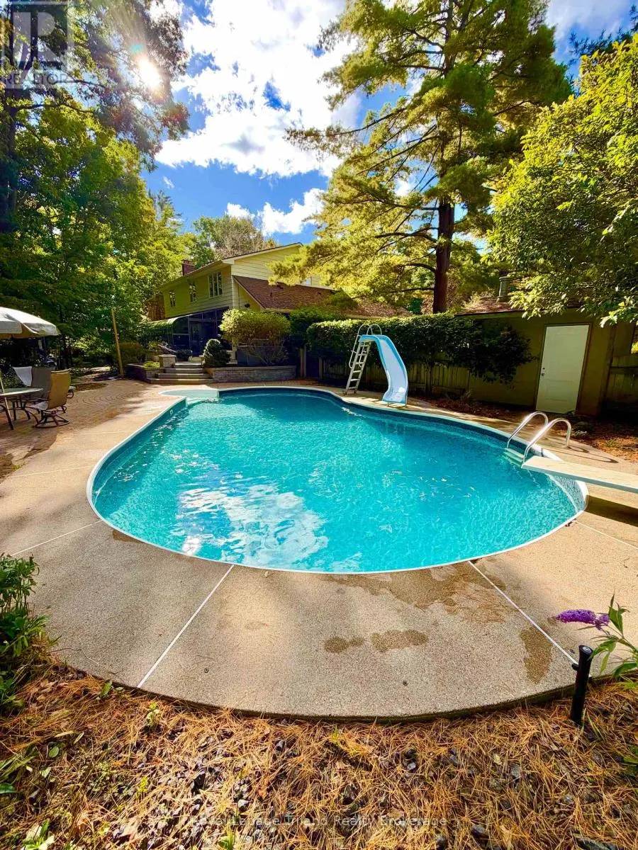 28 SEGAL DRIVE