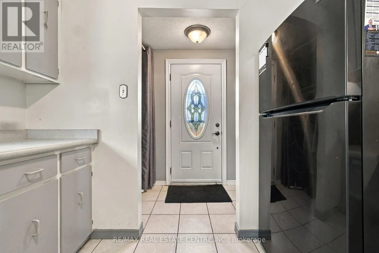 135 CEDARHILL CRESCENT