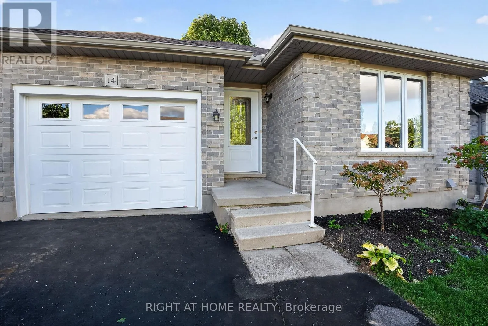 14 ORIOLE LANE