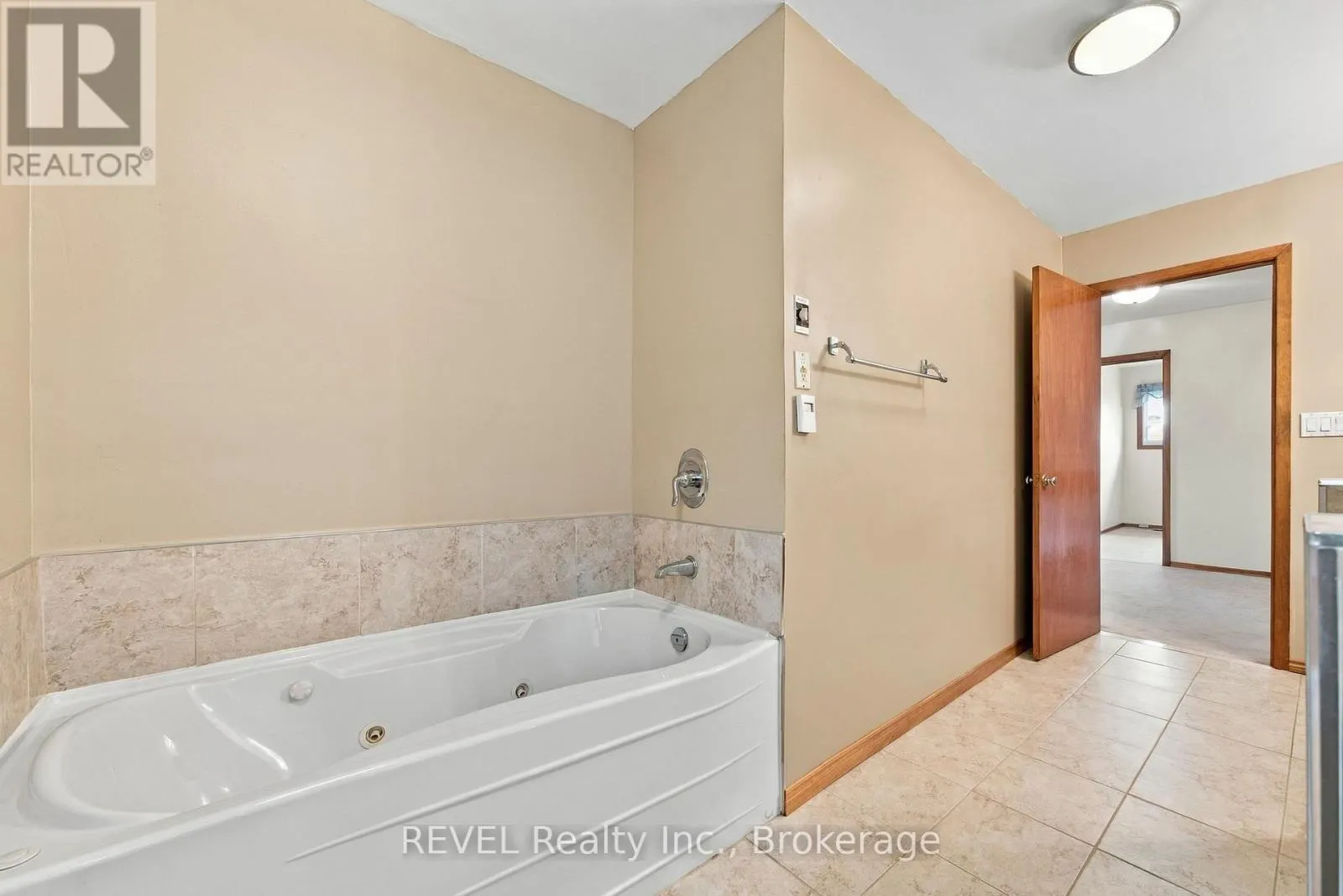 17527 TELEPHONE ROAD