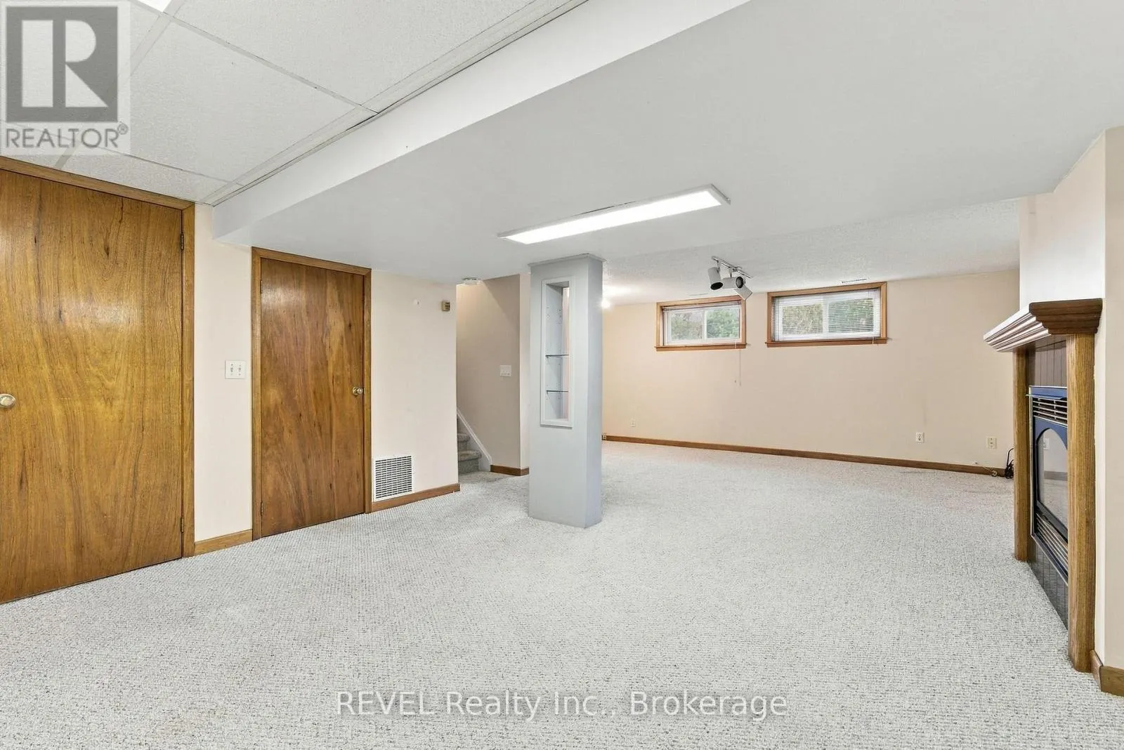 17527 TELEPHONE ROAD
