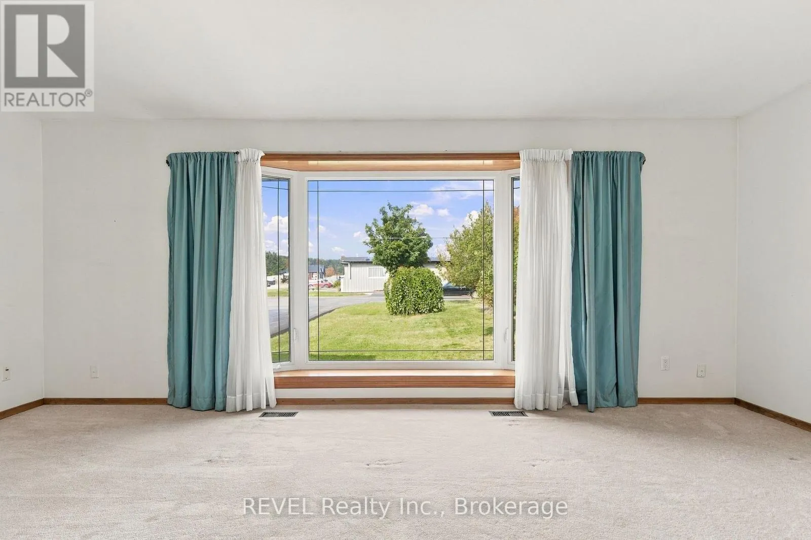 17527 TELEPHONE ROAD