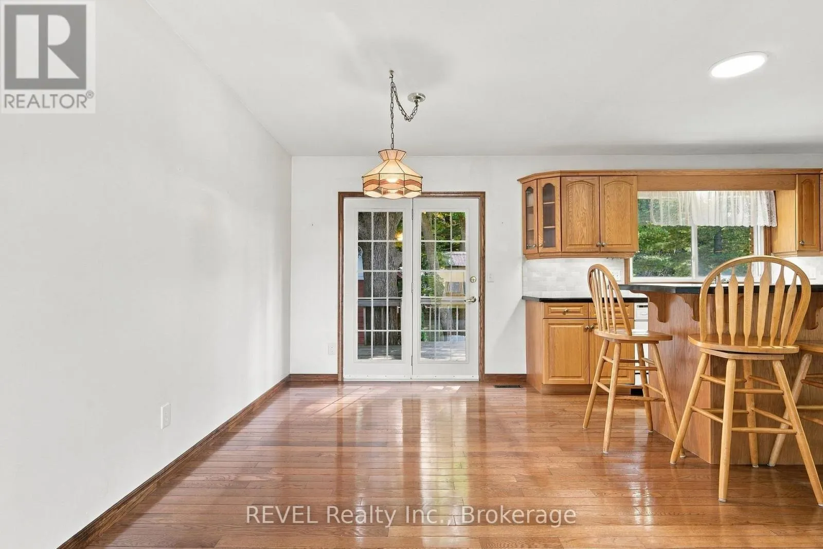 17527 TELEPHONE ROAD