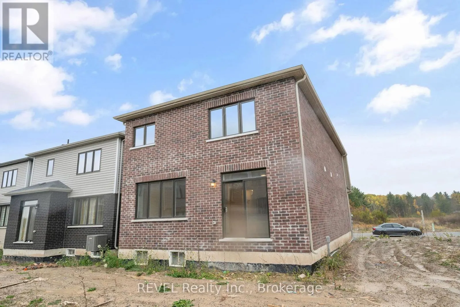 101 LAVENDER ROAD