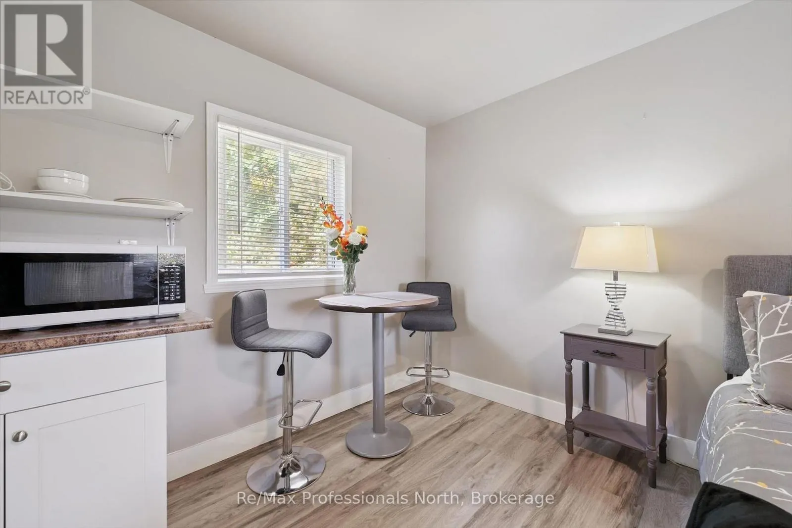 1695-1703 WINHARA ROAD