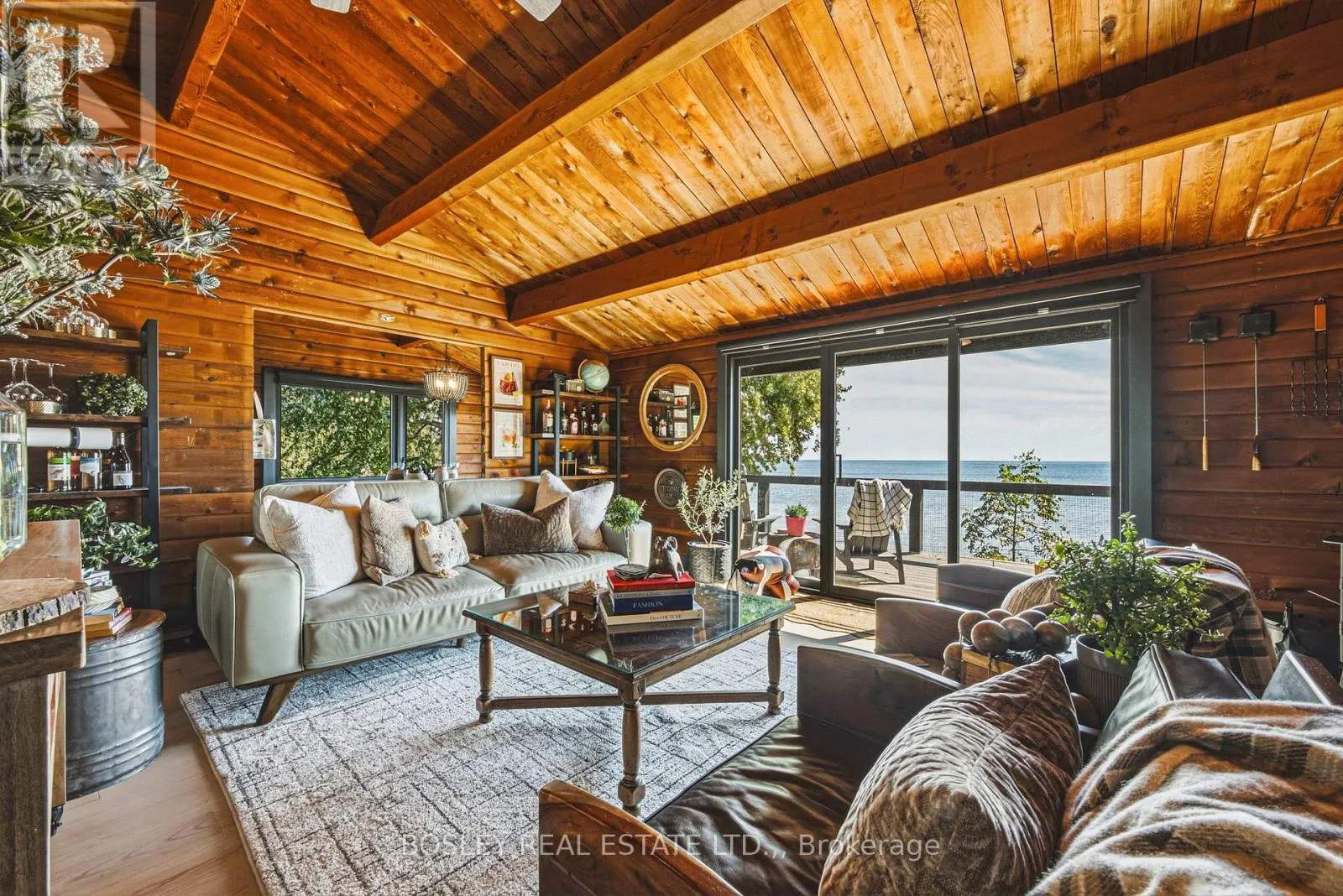 101 LIGHTHOUSE DRIVE