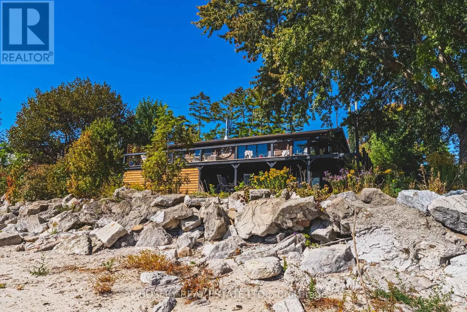 101 LIGHTHOUSE DRIVE