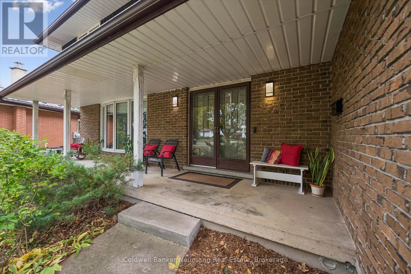 10 SKYE PLACE
