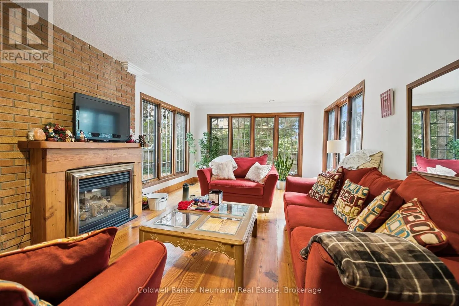 10 SKYE PLACE