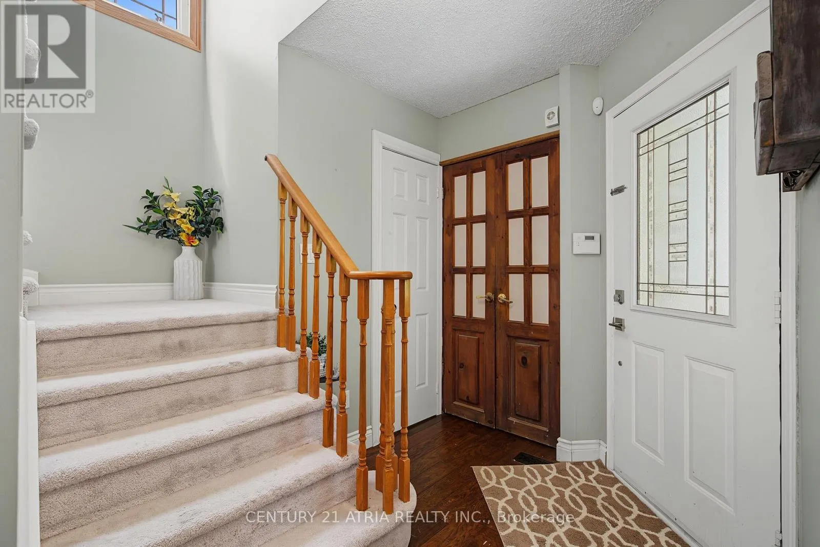 6 BURNHAM BOULEVARD
