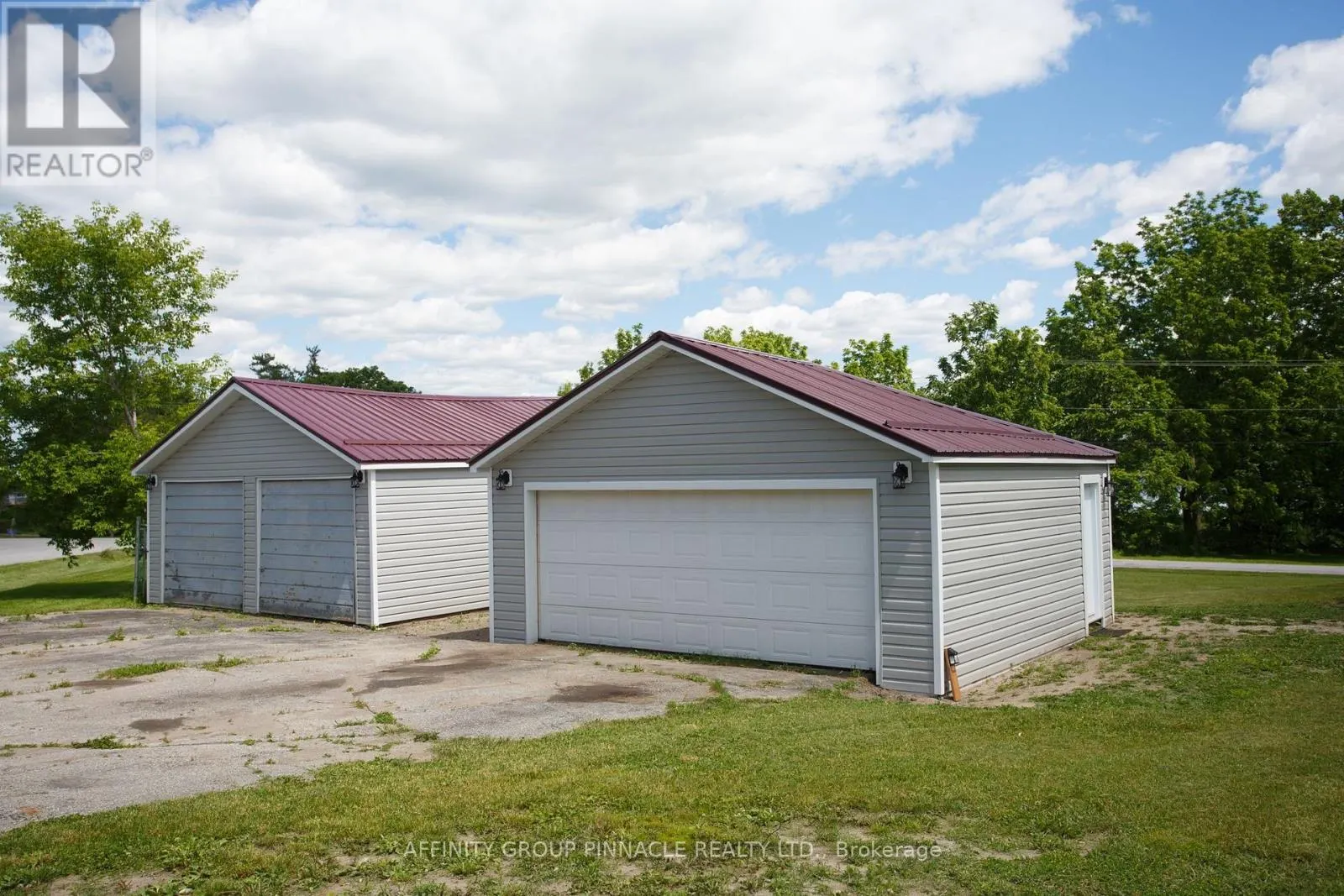 105 VICTORIA DRIVE