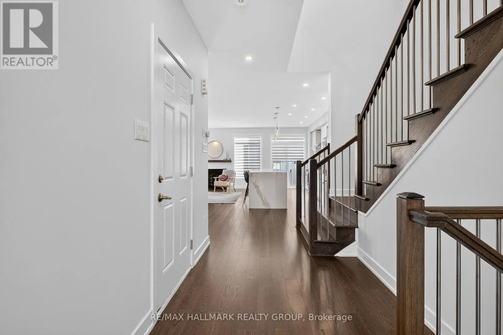 1033 HYDRANGEA AVENUE