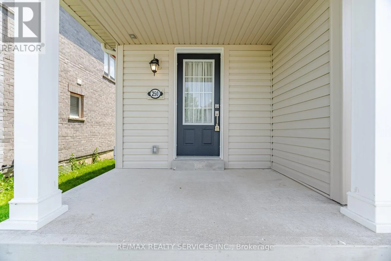 250 ESTHER CRESCENT