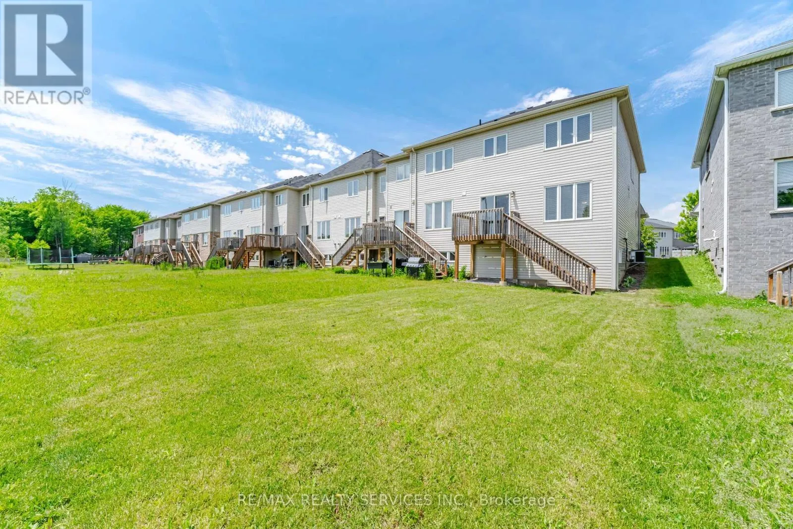 250 ESTHER CRESCENT