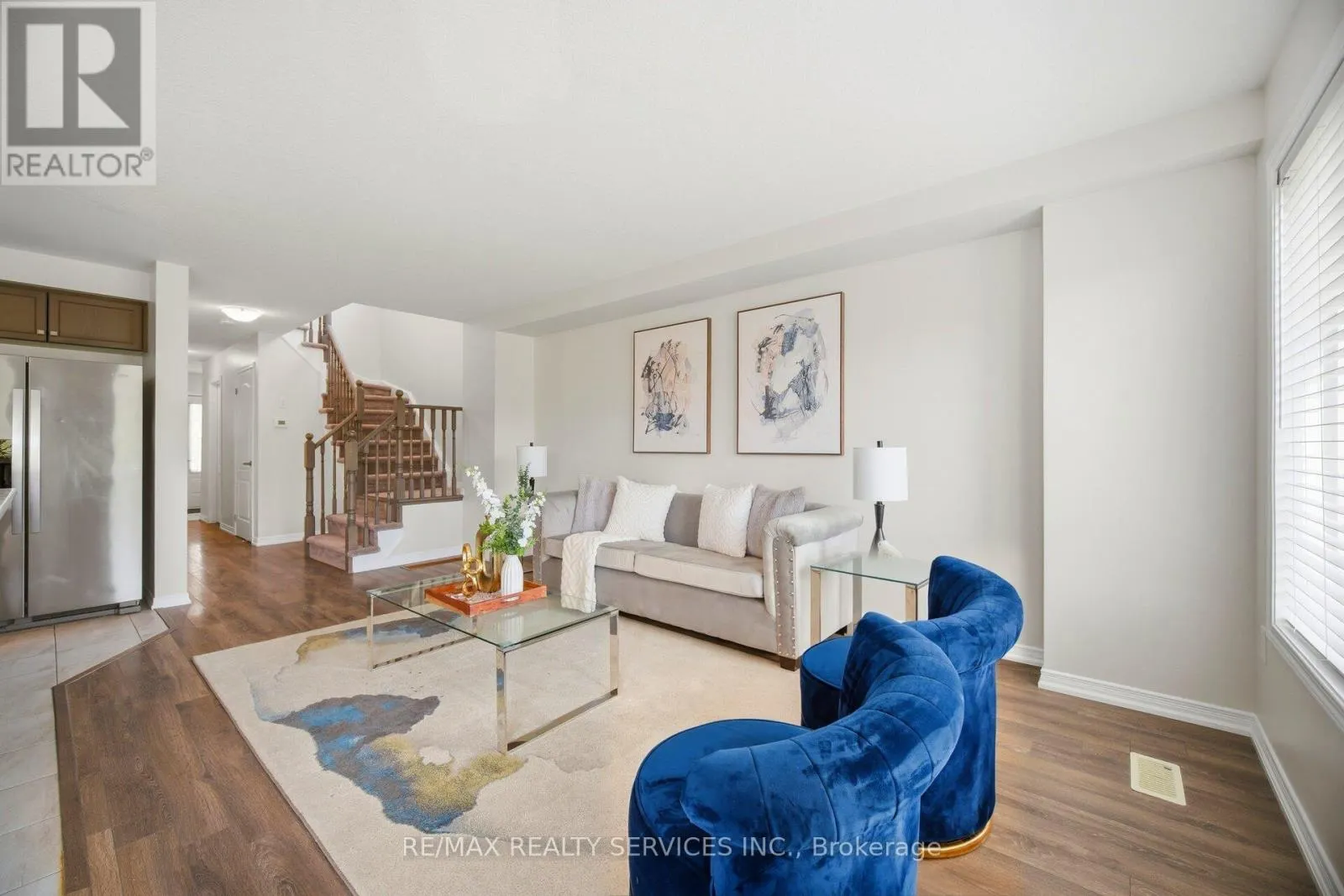 250 ESTHER CRESCENT