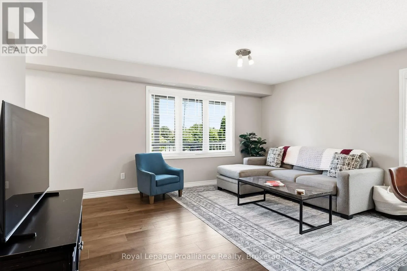 503 - 249 RUTTAN TERRACE #503