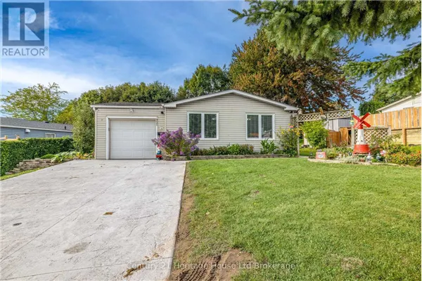 921 LINCOLN DRIVE