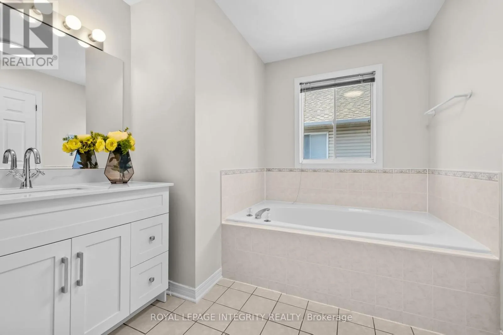 4 TAMARACK PLACE