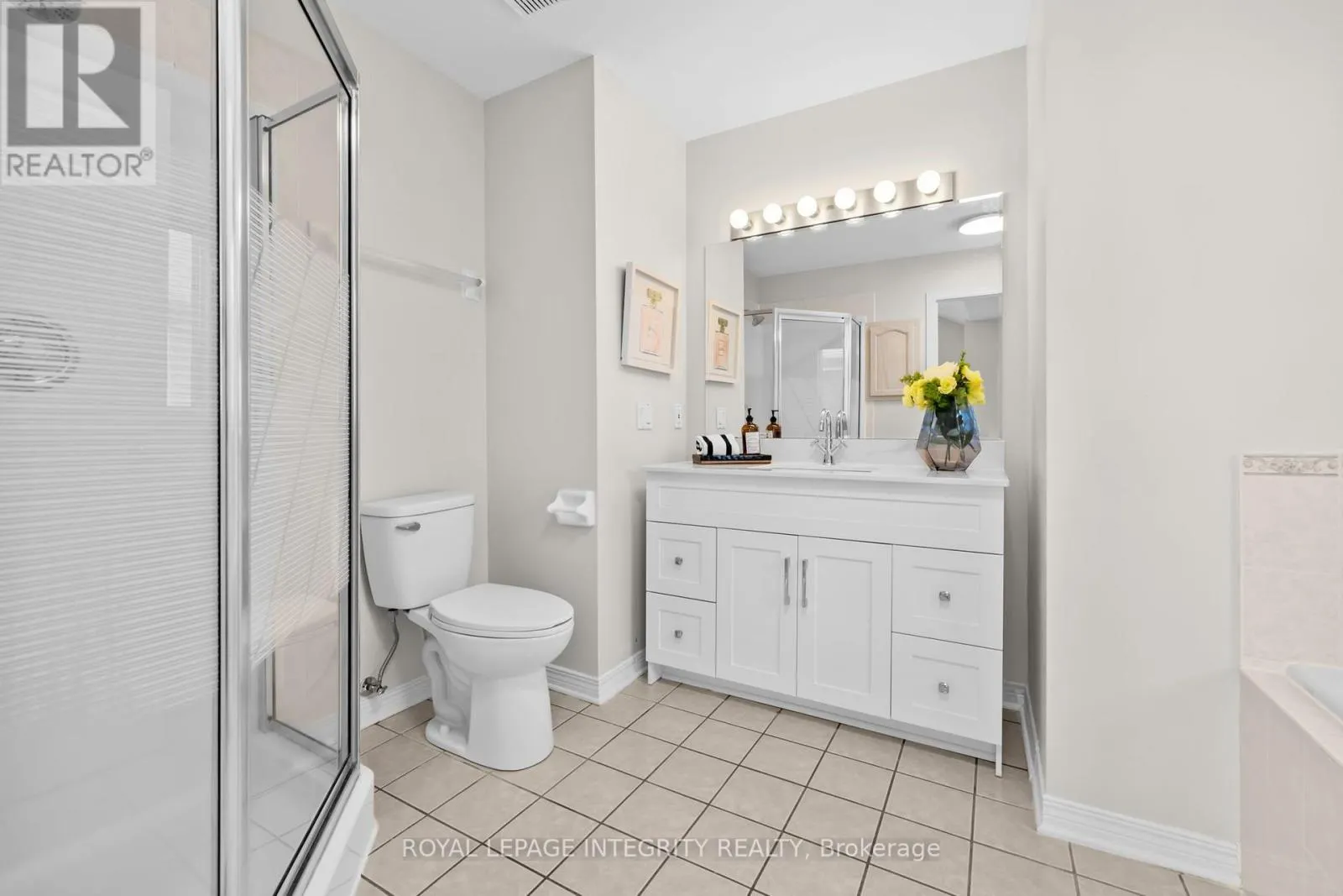 4 TAMARACK PLACE
