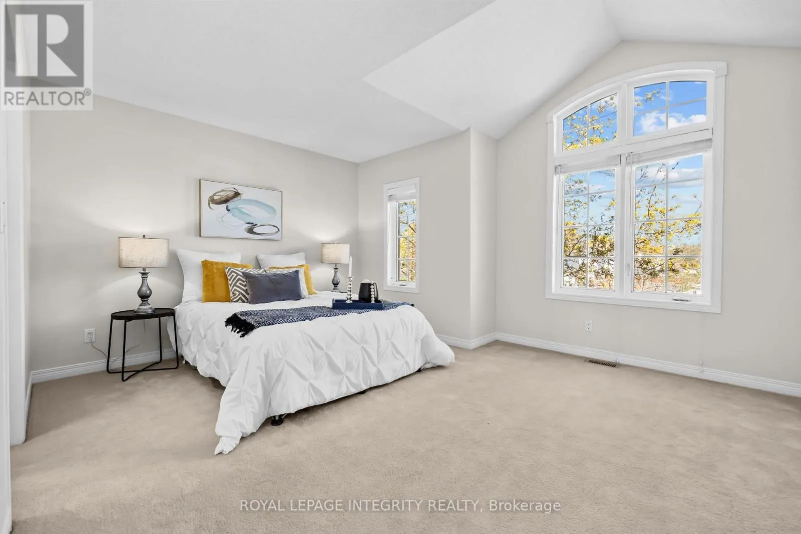 4 TAMARACK PLACE