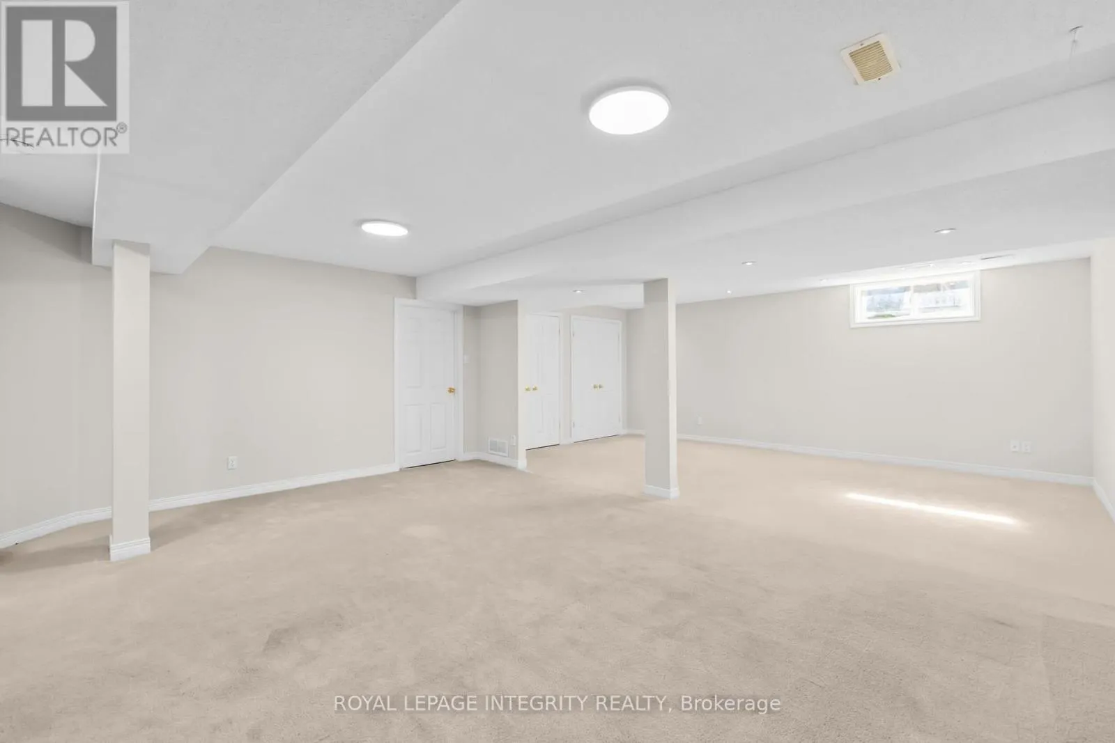4 TAMARACK PLACE