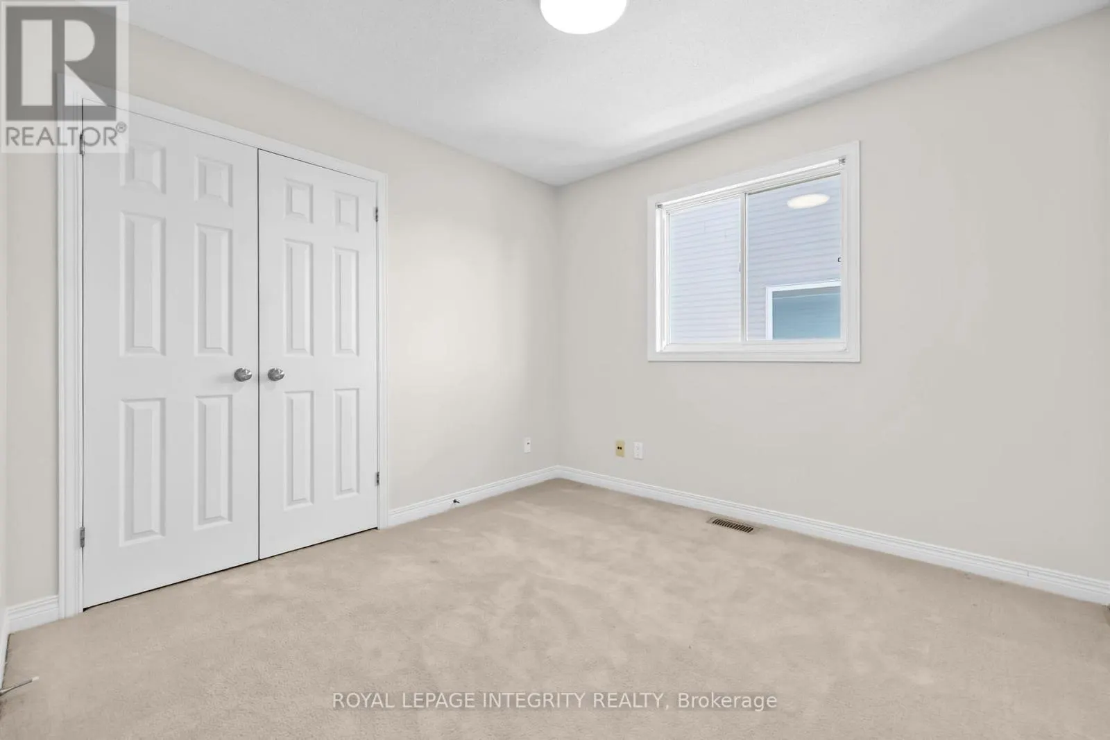4 TAMARACK PLACE