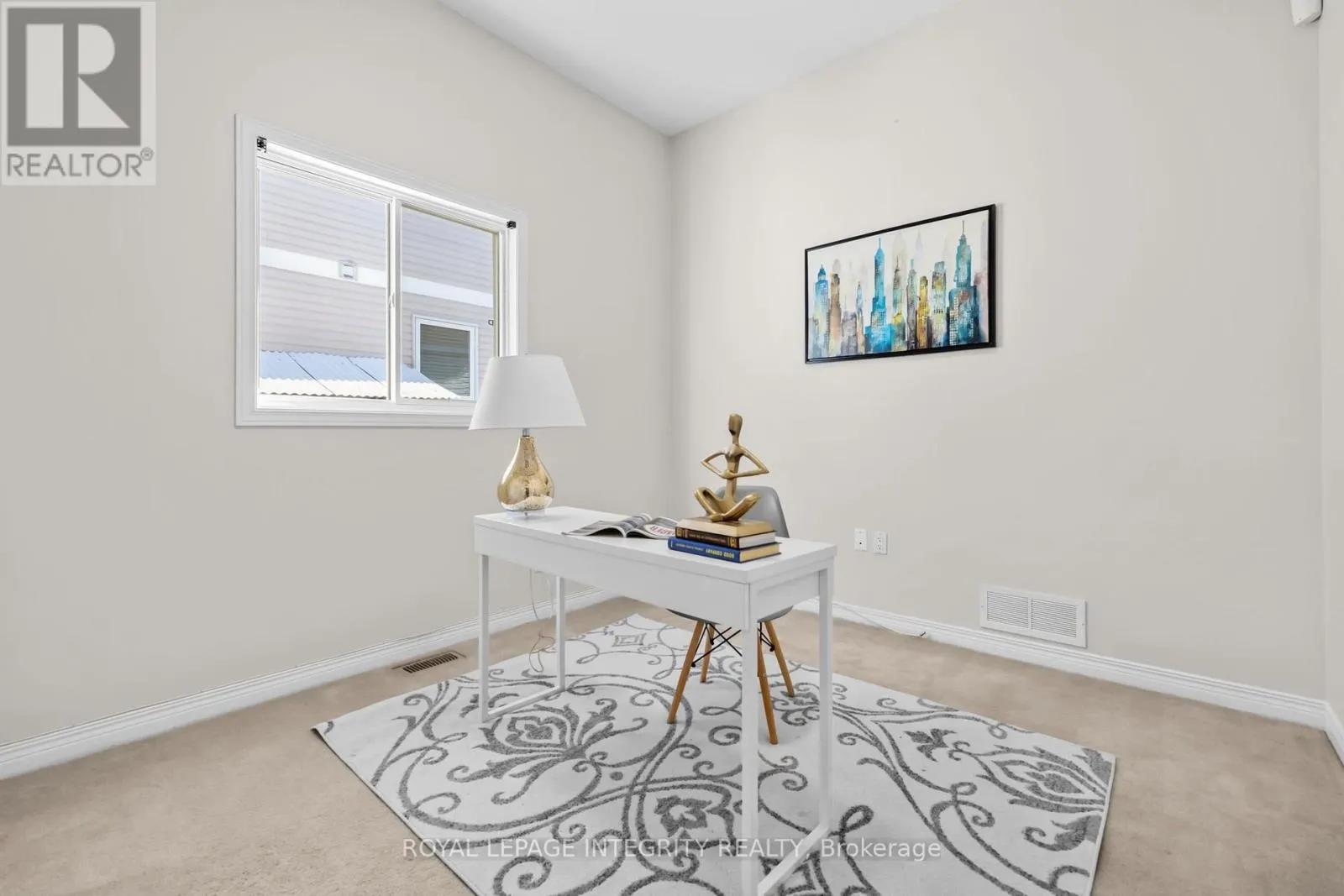 4 TAMARACK PLACE