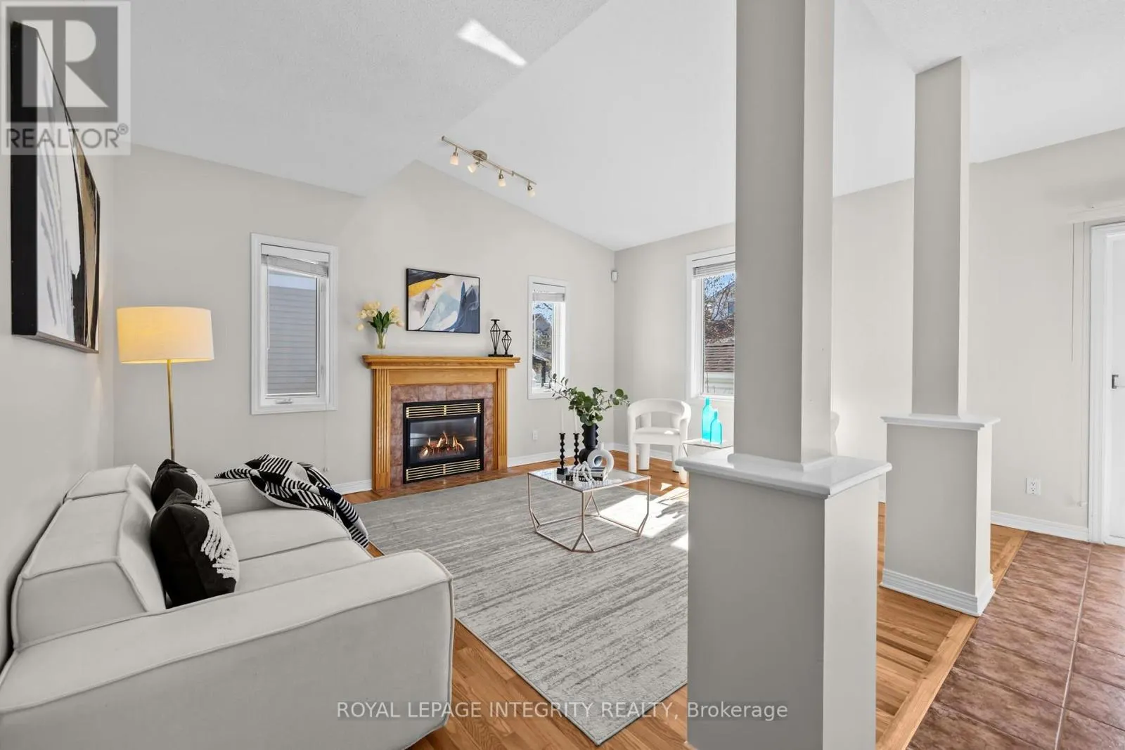 4 TAMARACK PLACE
