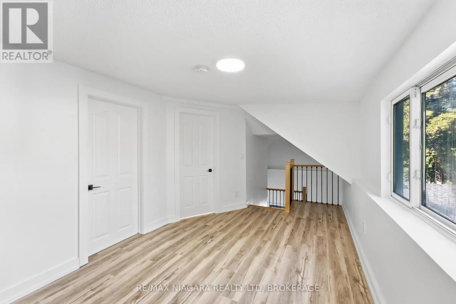 UPPER - 34 HAIG STREET #Upper