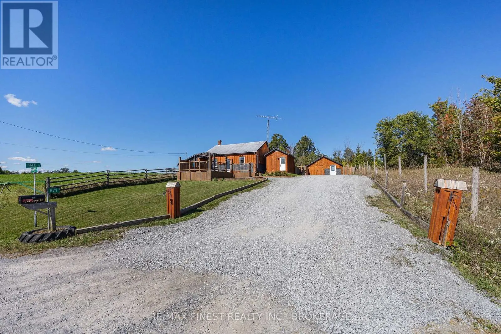 571 CENTREVILLE ROAD