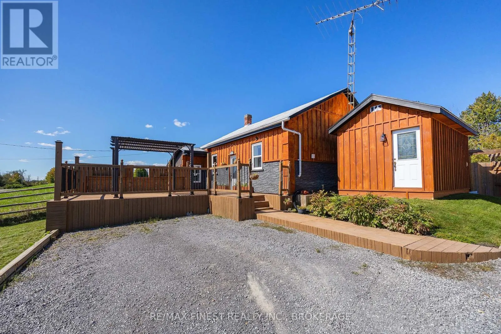 571 CENTREVILLE ROAD
