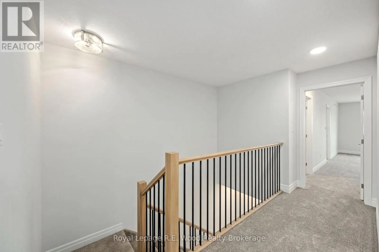 3 HOYLAKE ROAD