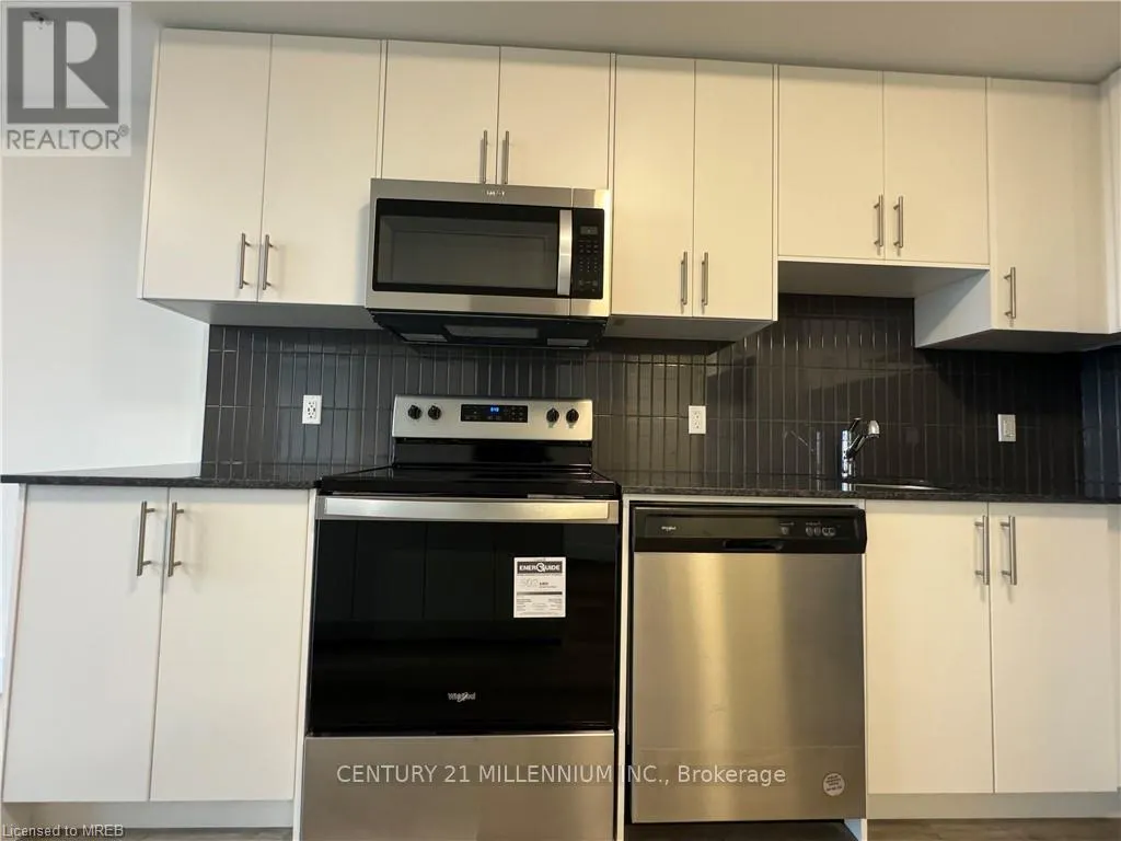 611 - 107 ROGER STREET