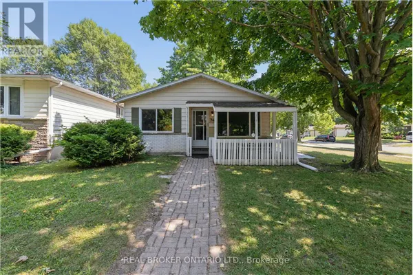 74 HELENE CRESCENT