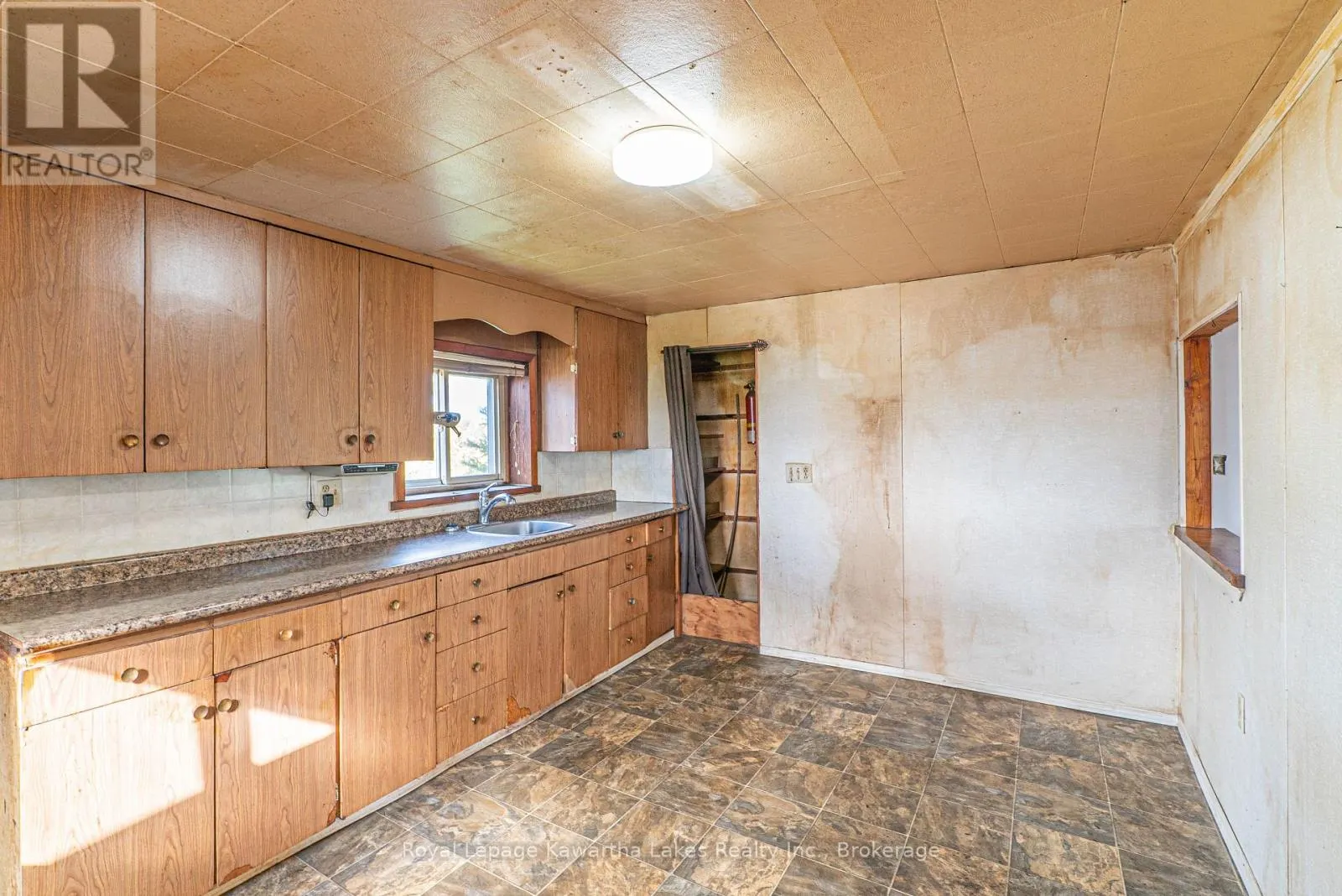 76 LONG BEACH ROAD
