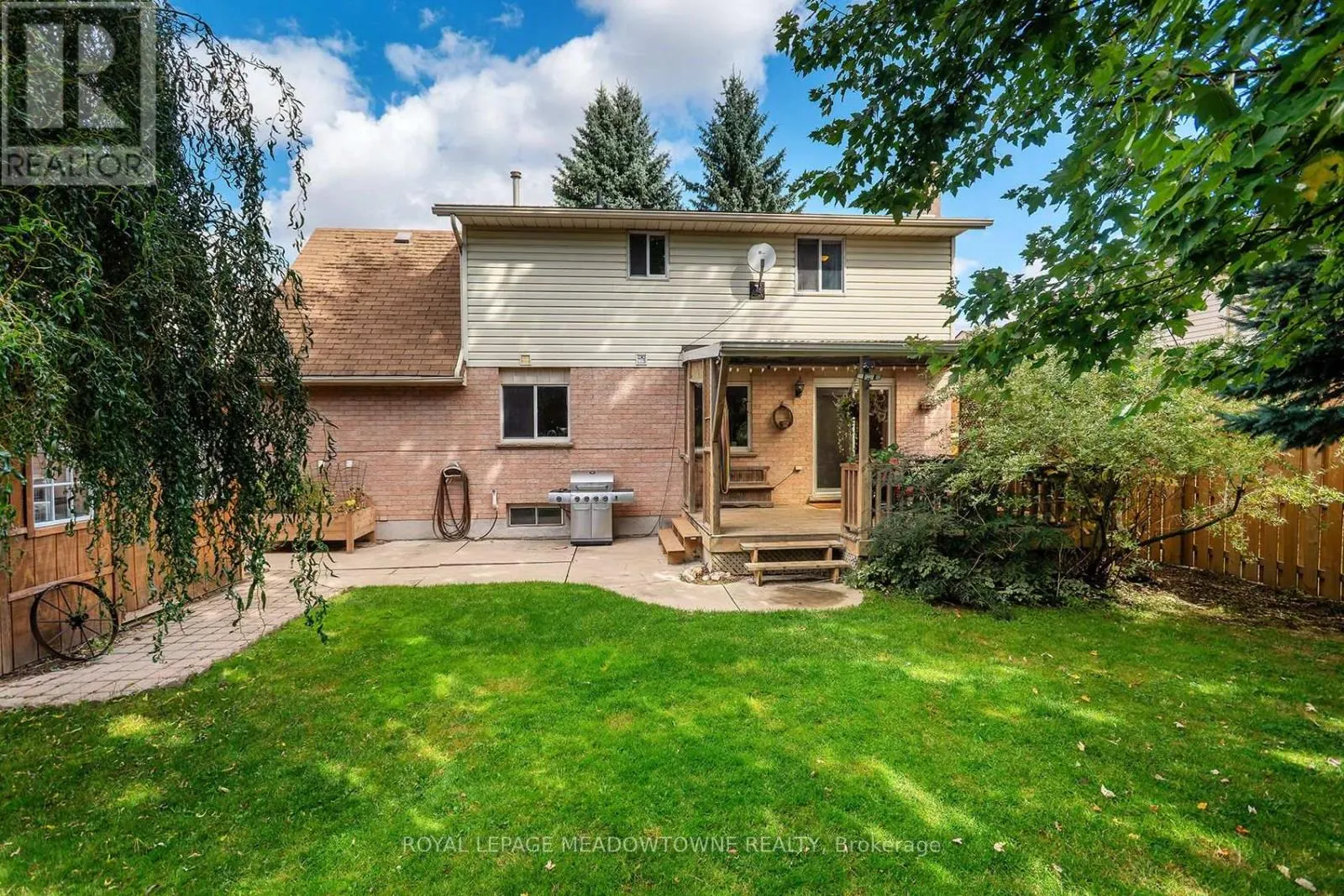 209 ELMIRA ROAD S