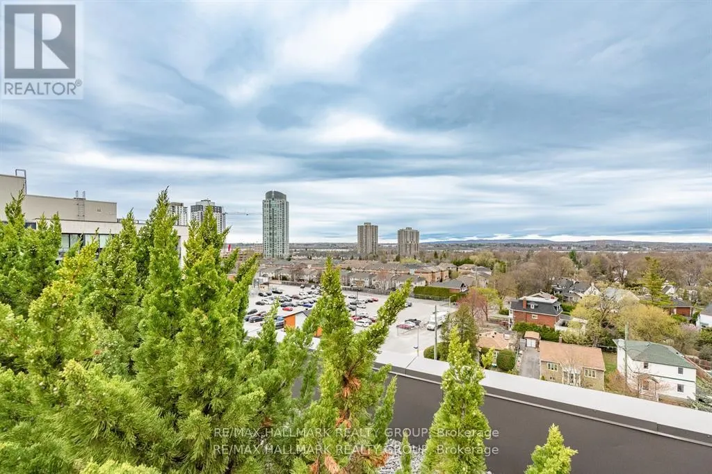 319 - 101 RICHMOND ROAD