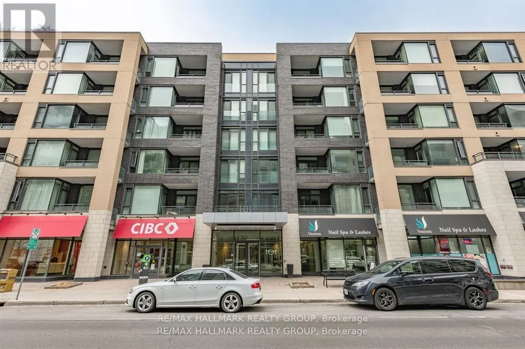 319 - 101 RICHMOND ROAD