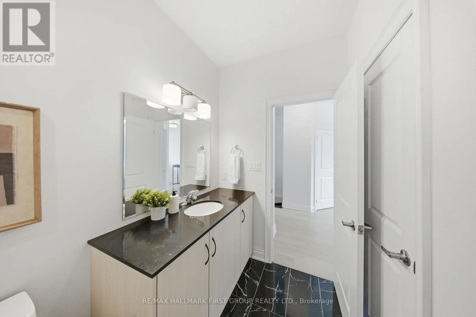 124 - 80 MARSH AVENUE