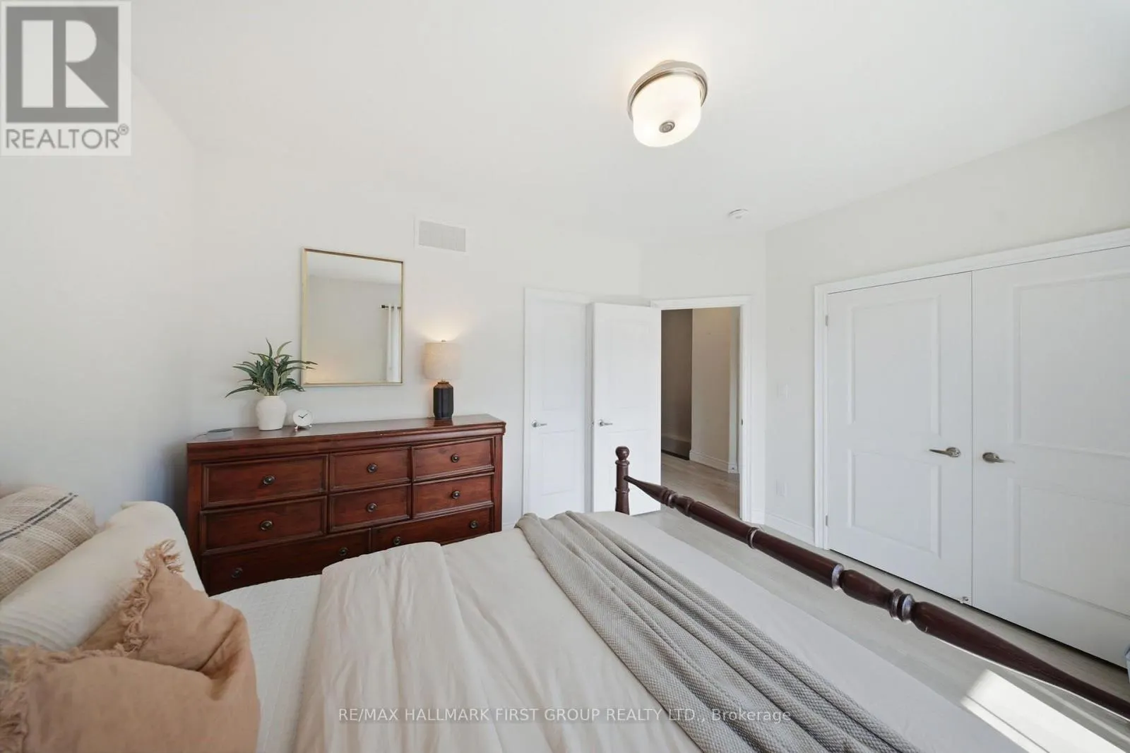 124 - 80 MARSH AVENUE